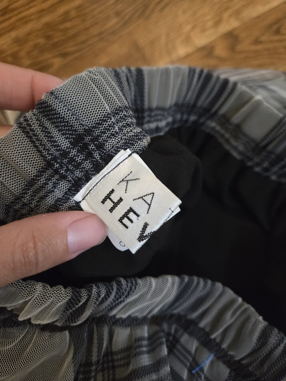 Kate Hewko Plaid High-Low Ruffle Tulle Skirt Gray Black One Size Statement - Picture 6 of 10